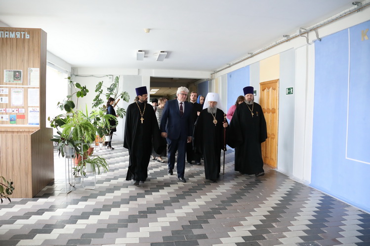Открытие гимназического класса с углубленным изучением православной культуры